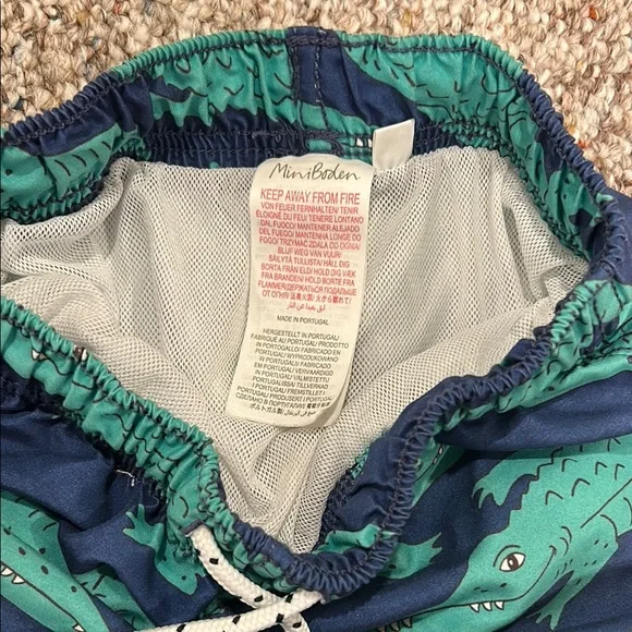 Mini Boden Boys Tropical Swim Shorts Trio - Sharks, Crocodiles & Parrots - Picture 7 of 13